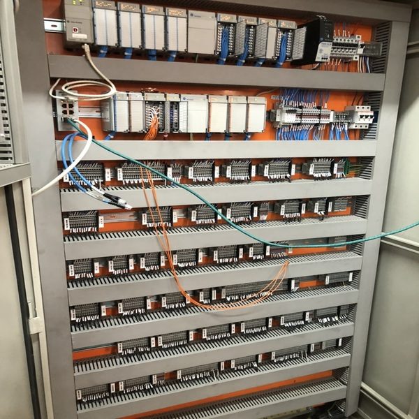 90D1828E-0B95-41A2-B1A6-68004F15DFC3_1_105_c