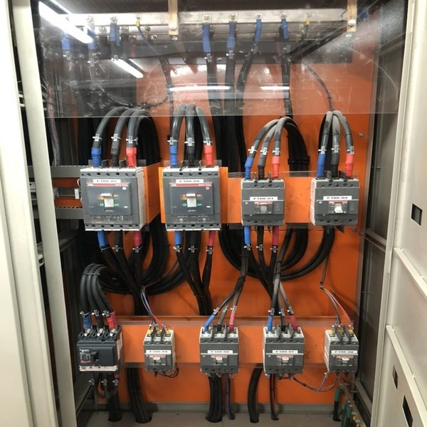 FD994F42-A377-4BA4-9764-86D31A8B582F_1_105_c